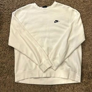 Men’s XL white Nike crewneck sweater